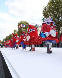 Jeux Paralympiques : Parlons de Chiara Zenati et de Lisa Cez, championnes de Para-dressage